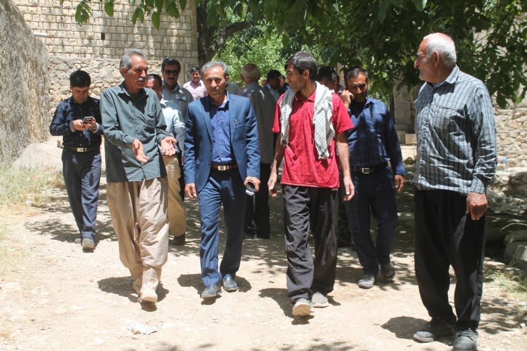 بازدید فرماندار و اعضای شورای اداری شهرستان چرام از روستای طسوج