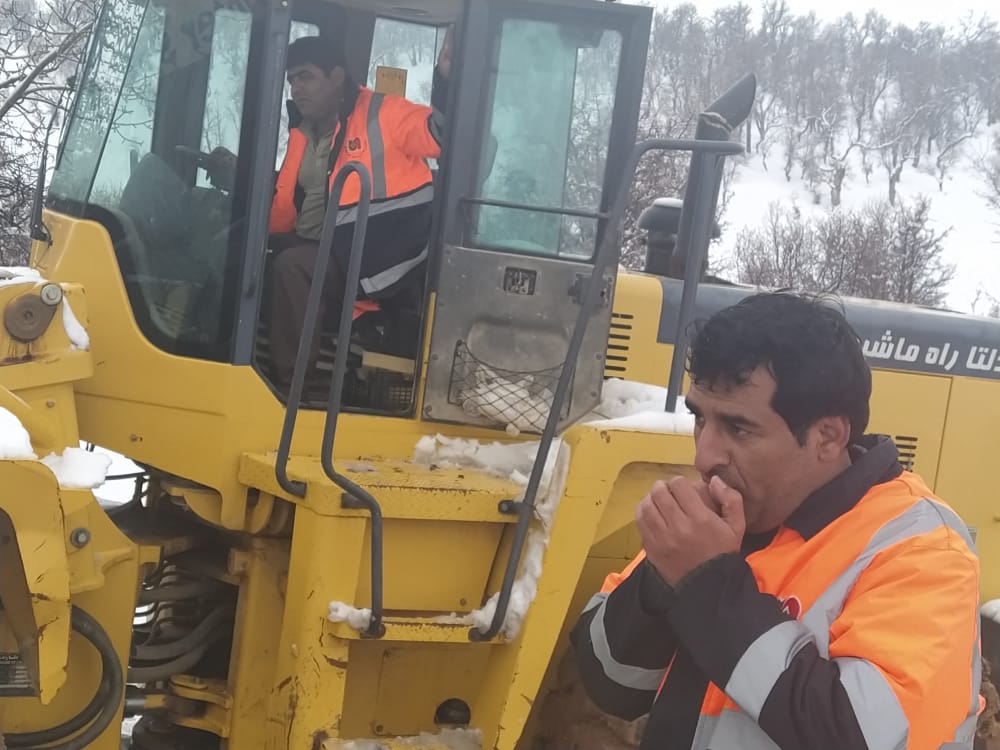رئیس راهداری و حمل و نقل جاده ای چرام از مسدود بودن جاده جوخانه خبر داد+تصاویر